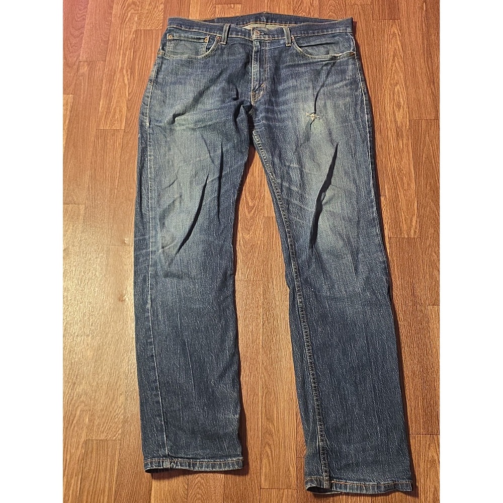 Levi's 559 Men's 36x32 Distressed Faded Whiskers